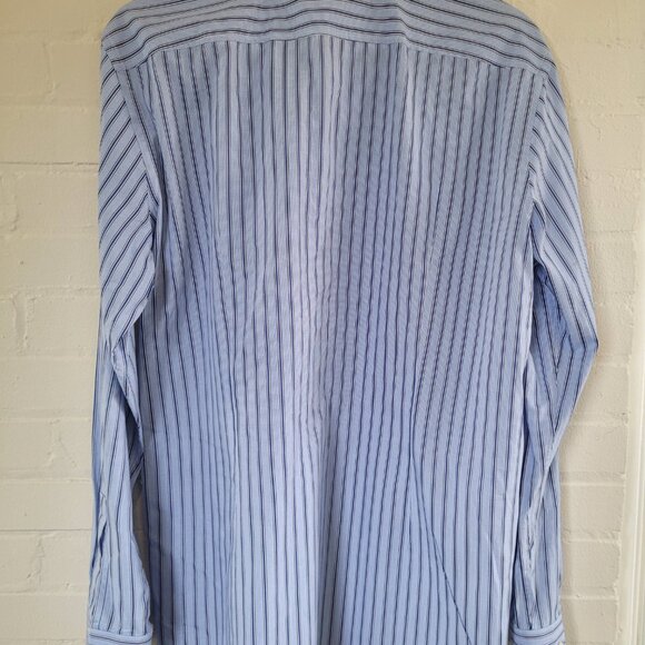 BOSS Hugo Boss Sharp Fit Blue Striped Dress Shirt Men's 16.5 34/35 - Picture 4 of 4